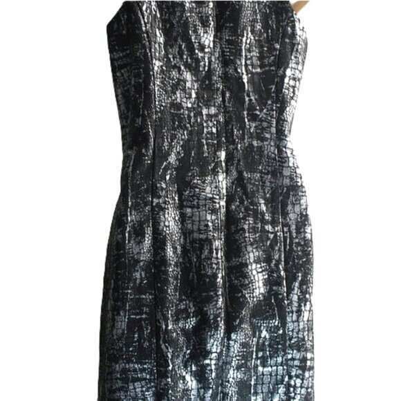 MICHAEL KORS Silver & Black Metallic Snake Zip Front Sheath Dress size 6 - Picture 4 of 4